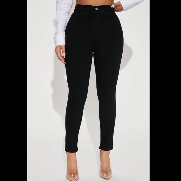 NWT | Fashion Nova | Petite Super Stretch Skinny Jeans | 5 | Black - Picture 2 of 7